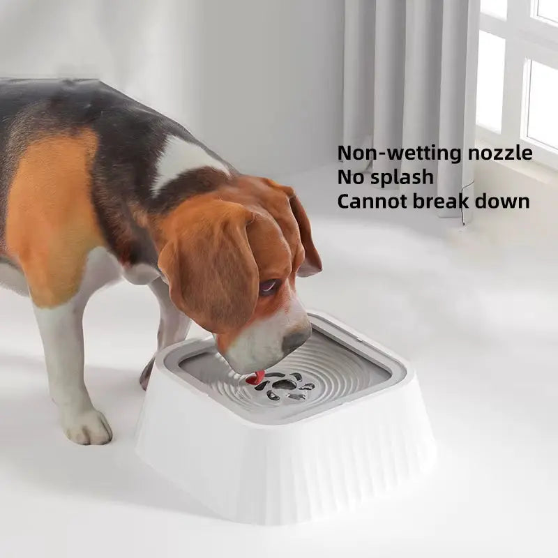 1 Piece of Spill-Proof Water Bowl for Pets - Designed for Cats and Dogs with Non-Slip Base and Floating Feature