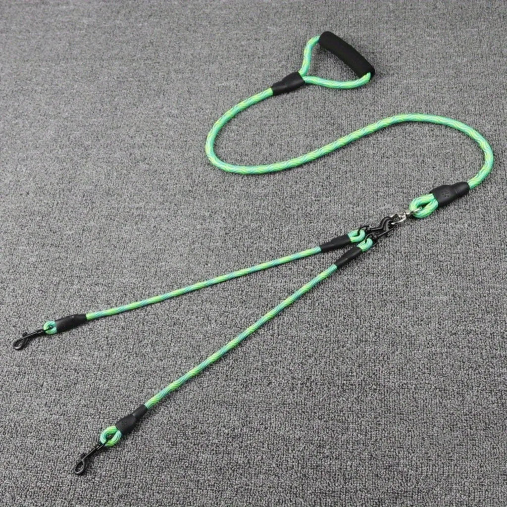Pet Dual Head Dog Walking Rope with Wavy Pattern, One Drag Two Traction Rope, anti Winding and Detachable